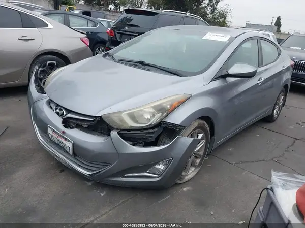 5NPDH4AE5GH658440 2016 HYUNDAI ELANTRA - Image 2