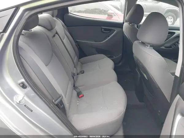 5NPDH4AE5GH658440 2016 HYUNDAI ELANTRA - Image 8