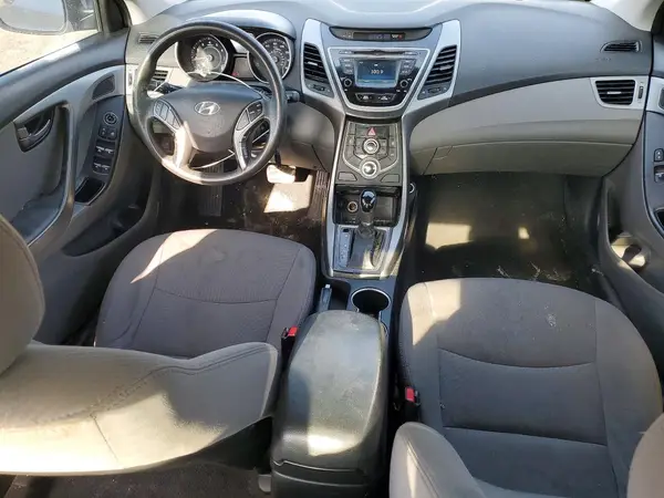 5NPDH4AE5GH659216 2016 HYUNDAI ELANTRA - Image 8