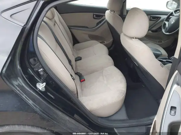 5NPDH4AE5GH659507 2016 HYUNDAI ELANTRA - Image 8