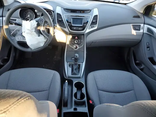 5NPDH4AE5GH662567 2016 HYUNDAI ELANTRA - Image 8