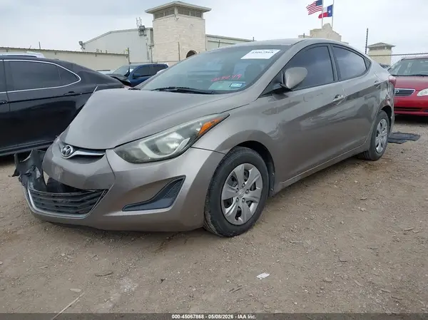 5NPDH4AE5GH664299 2016 HYUNDAI ELANTRA - Image 2