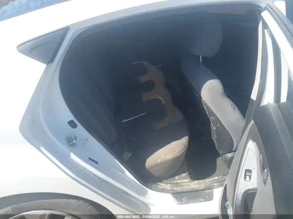 5NPDH4AE5GH665534 2016 HYUNDAI ELANTRA - Image 8