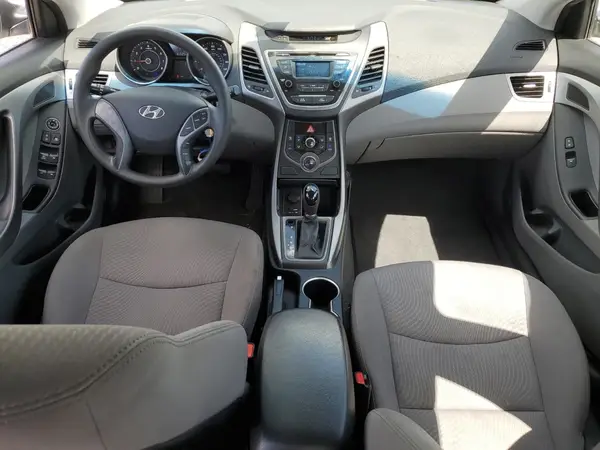 5NPDH4AE5GH667591 2016 HYUNDAI ELANTRA - Image 8