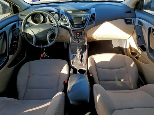 5NPDH4AE5GH669034 2016 HYUNDAI ELANTRA - Image 8