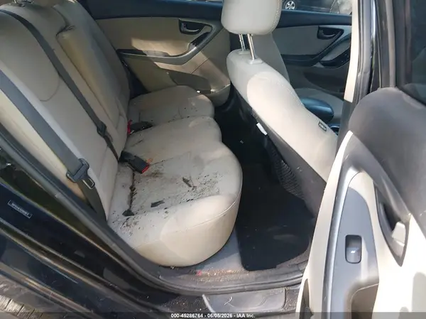 5NPDH4AE5GH669874 2016 HYUNDAI ELANTRA - Image 8
