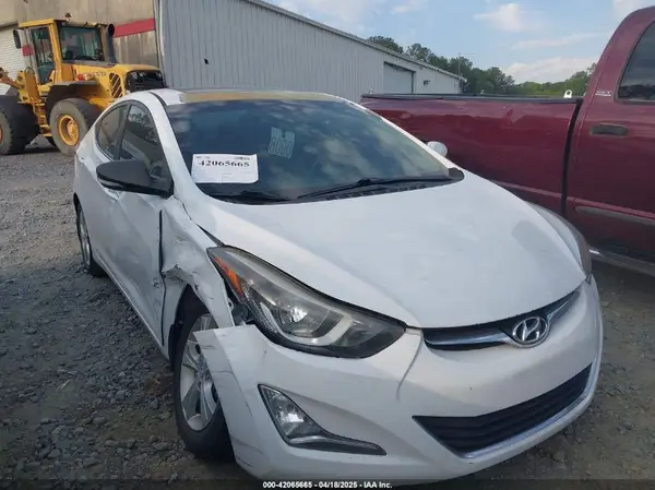 5NPDH4AE5GH671429 2016 HYUNDAI ELANTRA - Image 1