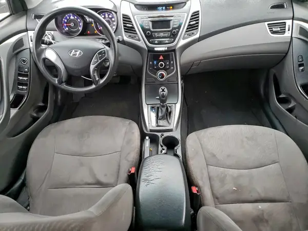 5NPDH4AE5GH671690 2016 HYUNDAI ELANTRA - Image 8