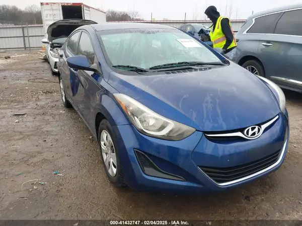 5NPDH4AE5GH673942 2016 HYUNDAI ELANTRA - Image 1