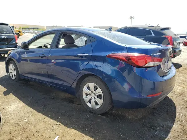 5NPDH4AE5GH675092 2016 HYUNDAI ELANTRA - Image 2