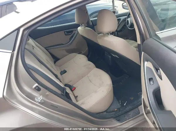 5NPDH4AE5GH679434 2016 HYUNDAI ELANTRA - Image 8