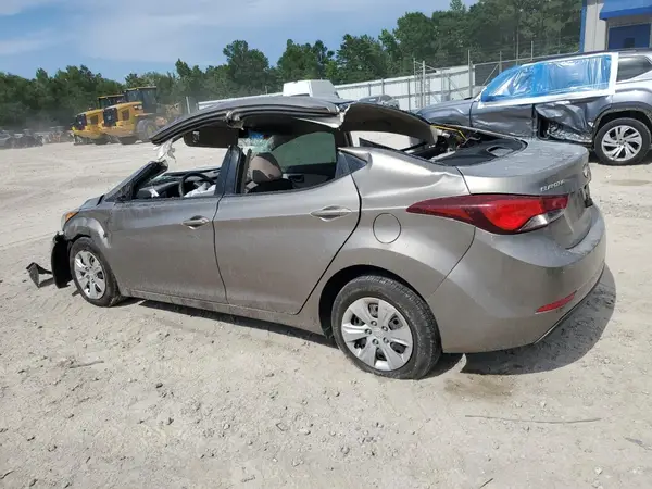 5NPDH4AE5GH680258 2016 HYUNDAI ELANTRA - Image 2