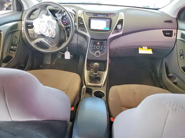 5NPDH4AE5GH682429 2016 HYUNDAI ELANTRA - Image 8