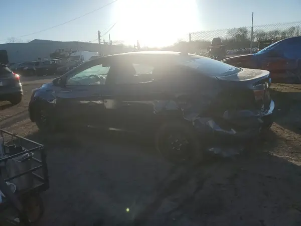 5NPDH4AE5GH682625 2016 HYUNDAI ELANTRA - Image 2