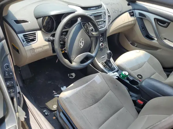 5NPDH4AE5GH682768 2016 HYUNDAI ELANTRA - Image 8