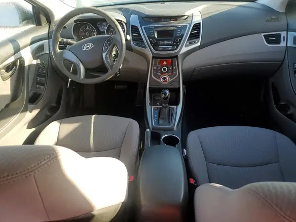 5NPDH4AE5GH682852 2016 HYUNDAI ELANTRA - Image 8