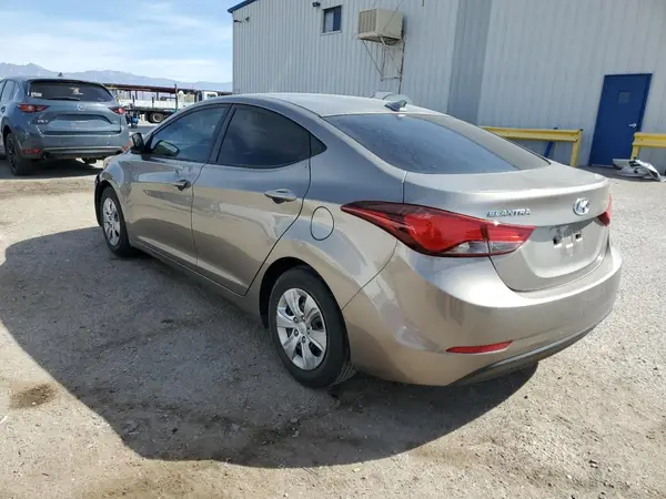 5NPDH4AE5GH685119 2016 HYUNDAI ELANTRA - Image 2