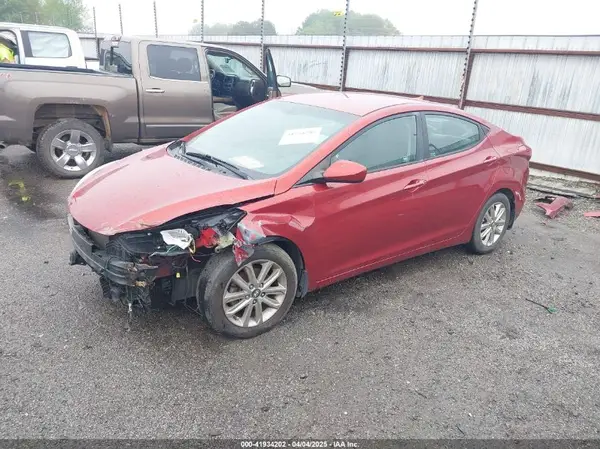 5NPDH4AE5GH689610 2016 HYUNDAI ELANTRA - Image 2