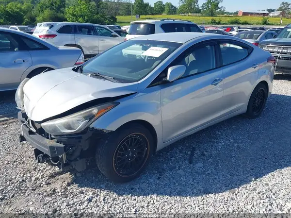 5NPDH4AE5GH690157 2016 HYUNDAI ELANTRA - Image 2