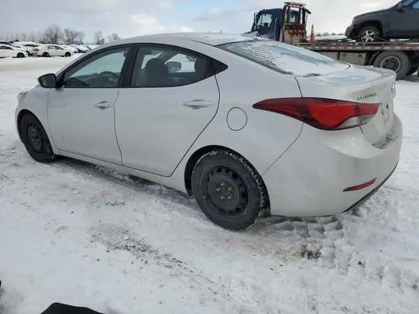 5NPDH4AE5GH690983 2016 HYUNDAI ELANTRA - Image 2