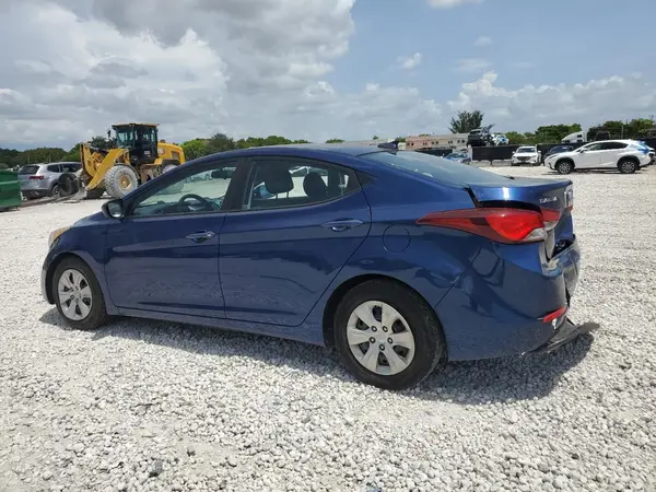 5NPDH4AE5GH693608 2016 HYUNDAI ELANTRA - Image 2