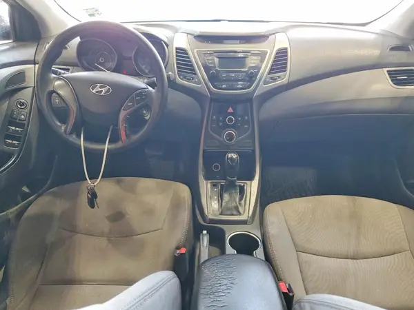 5NPDH4AE5GH695004 2016 HYUNDAI ELANTRA - Image 8