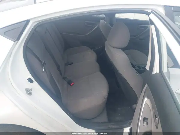 5NPDH4AE5GH696296 2016 HYUNDAI ELANTRA - Image 8