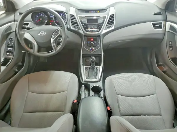 5NPDH4AE5GH698047 2016 HYUNDAI ELANTRA - Image 8