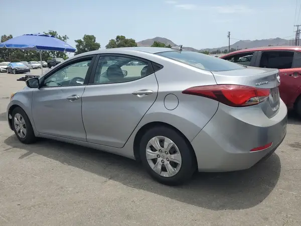 5NPDH4AE5GH698226 2016 HYUNDAI ELANTRA - Image 2