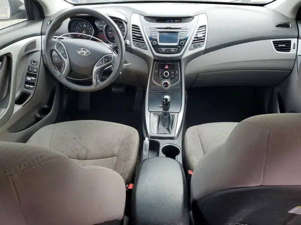 5NPDH4AE5GH698940 2016 HYUNDAI ELANTRA - Image 8