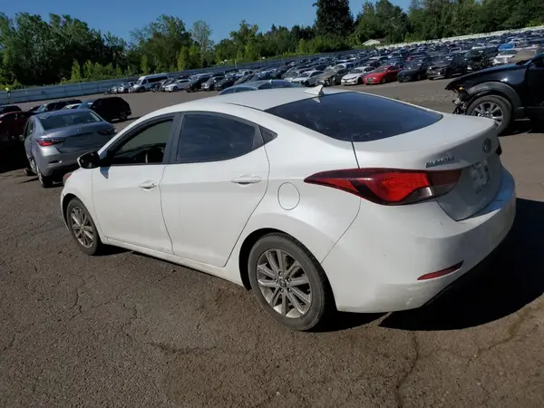 5NPDH4AE5GH704428 2016 HYUNDAI ELANTRA - Image 2