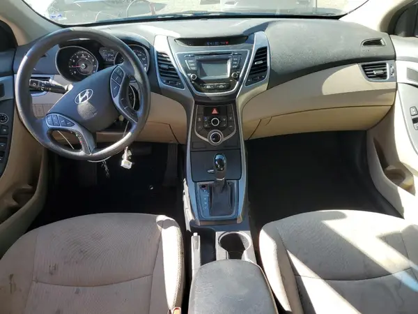 5NPDH4AE5GH704428 2016 HYUNDAI ELANTRA - Image 8