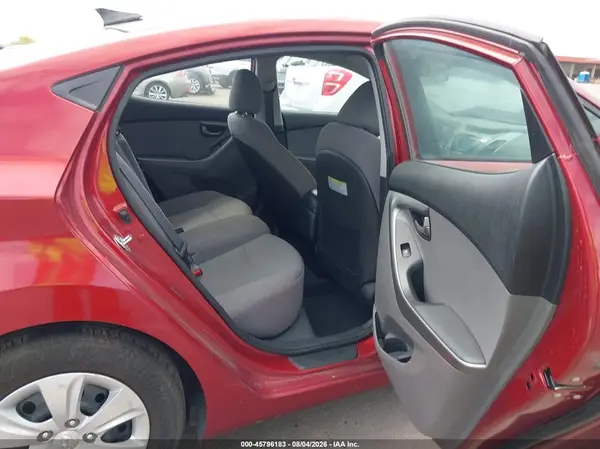 5NPDH4AE5GH706003 2016 HYUNDAI ELANTRA - Image 8