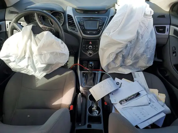 5NPDH4AE5GH707233 2016 HYUNDAI ELANTRA - Image 8