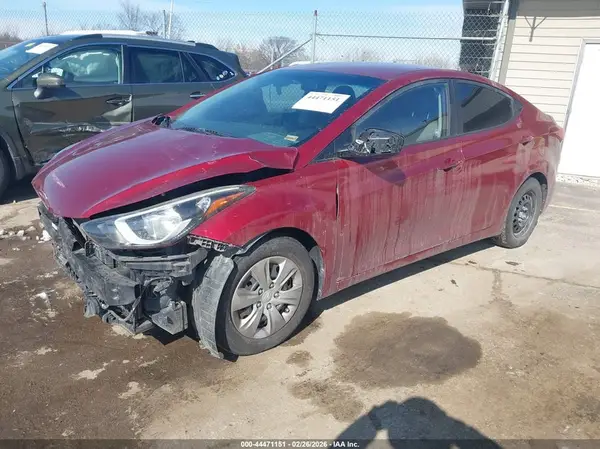 5NPDH4AE5GH707538 2016 HYUNDAI ELANTRA - Image 2