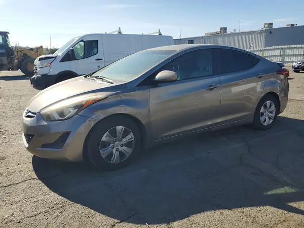 5NPDH4AE5GH707636 2016 HYUNDAI ELANTRA - Image 1