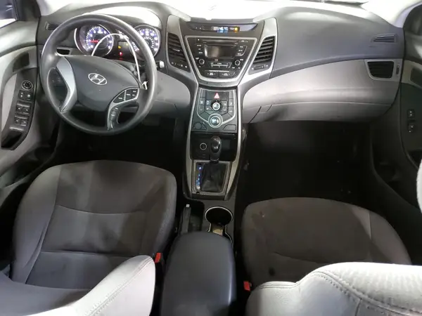 5NPDH4AE5GH708690 2016 HYUNDAI ELANTRA - Image 8