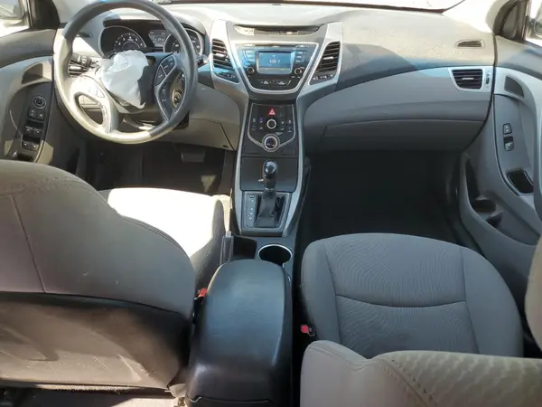 5NPDH4AE5GH709211 2016 HYUNDAI ELANTRA - Image 8