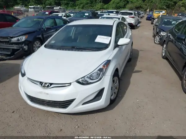 5NPDH4AE5GH712433 2016 HYUNDAI ELANTRA - Image 2