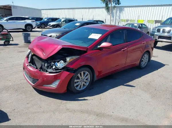 5NPDH4AE5GH713078 2016 HYUNDAI ELANTRA - Image 2