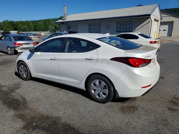 5NPDH4AE5GH713100 2016 HYUNDAI ELANTRA - Image 2