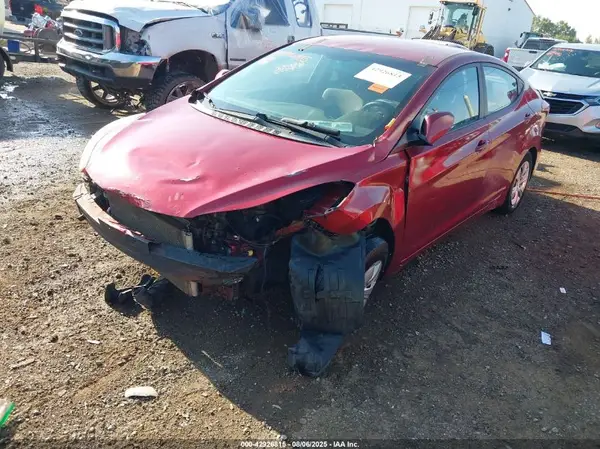 5NPDH4AE5GH714067 2016 HYUNDAI ELANTRA - Image 2