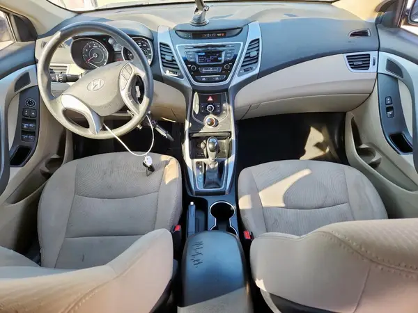 5NPDH4AE5GH714358 2016 HYUNDAI ELANTRA - Image 8