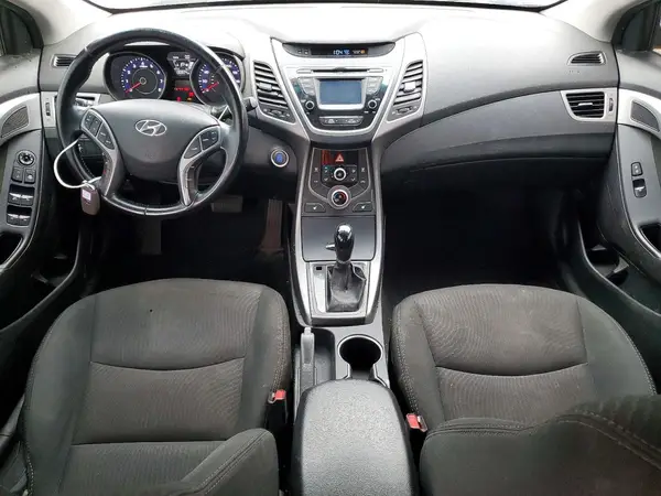 5NPDH4AE5GH714702 2016 HYUNDAI ELANTRA - Image 8