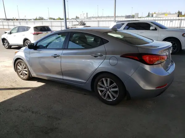 5NPDH4AE5GH714716 2016 HYUNDAI ELANTRA - Image 2