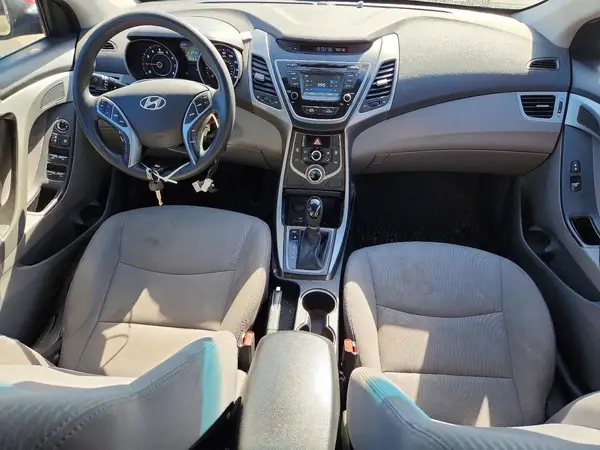 5NPDH4AE5GH716000 2016 HYUNDAI ELANTRA - Image 8