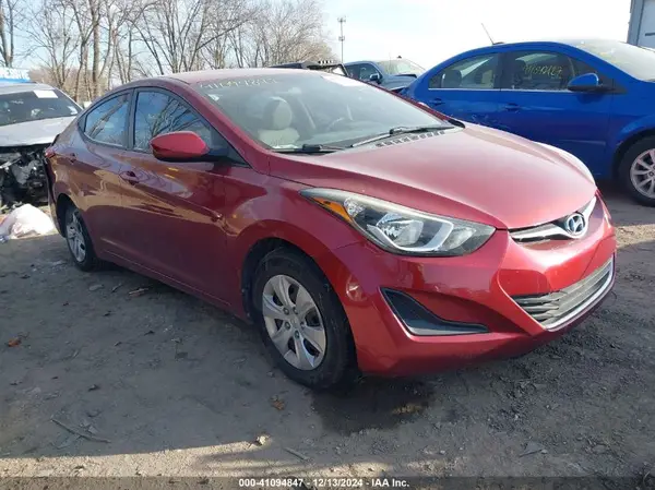 5NPDH4AE5GH716806 2016 HYUNDAI ELANTRA - Image 1