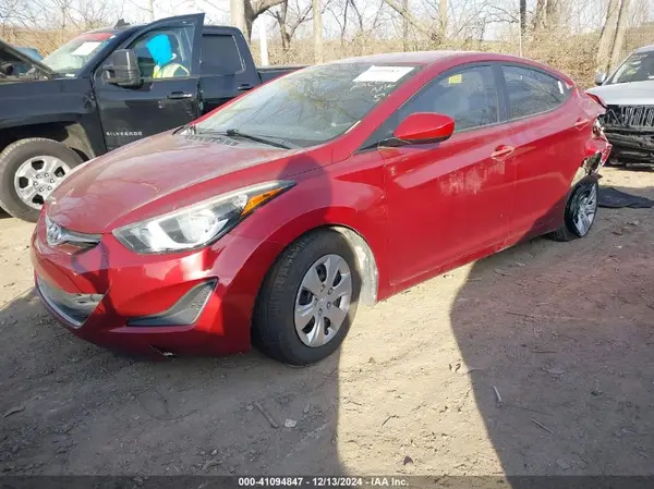 5NPDH4AE5GH716806 2016 HYUNDAI ELANTRA - Image 2