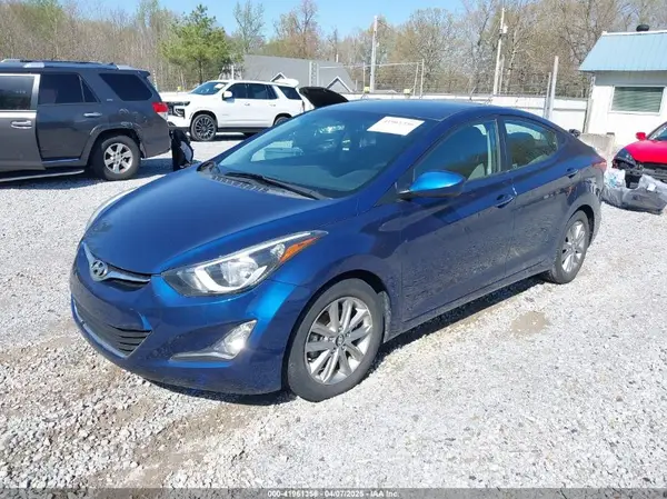 5NPDH4AE5GH719057 2016 HYUNDAI ELANTRA - Image 2