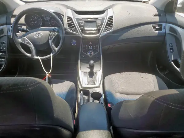 5NPDH4AE5GH719480 2016 HYUNDAI ELANTRA - Image 8